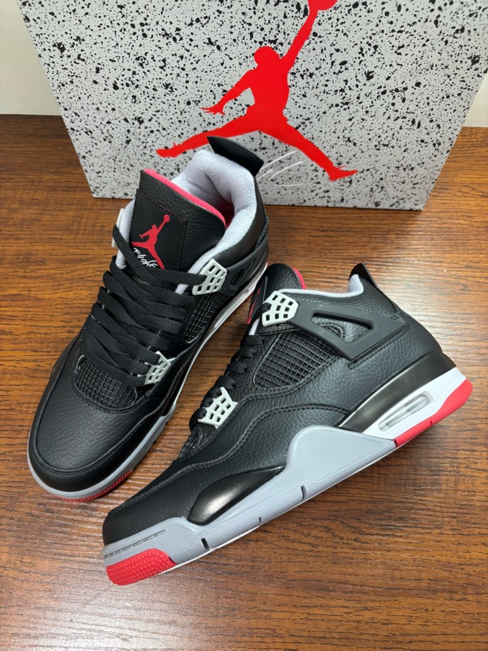 Air Jordan 4 Retro Bred Reimagined 2024 -Men's Black/Red Basketball Sneakers - Picture 3 of 7